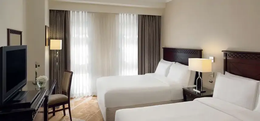 Anwar Al Madinah Mövenpick Hotel image
